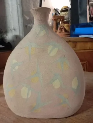 Vaso decorato a mano