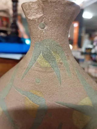 Vaso decorato a mano