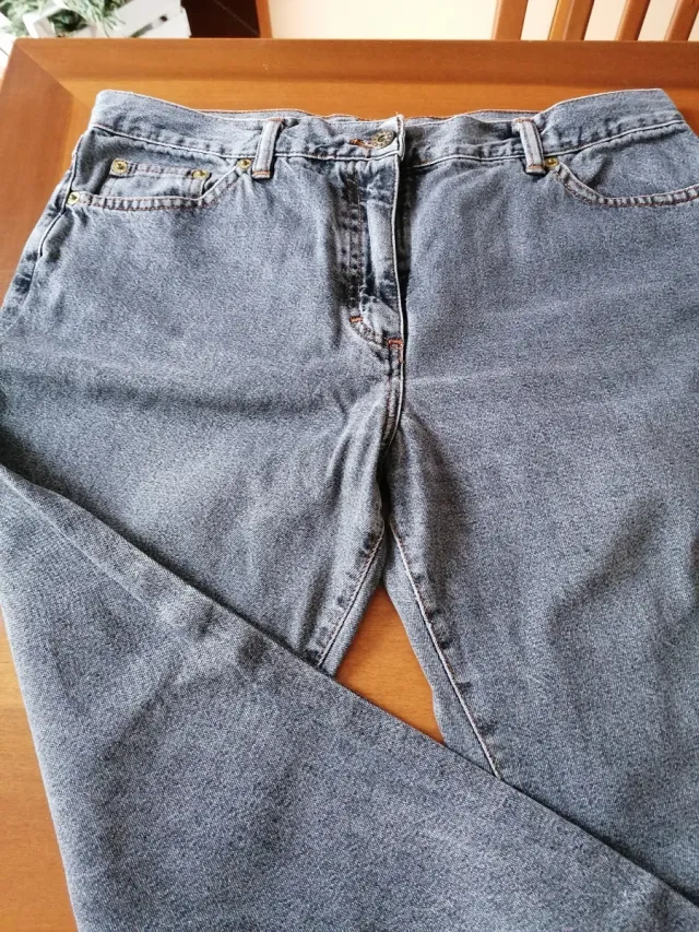 Jeans grigio delave
