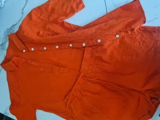 Conjunto naranja: camisa y short