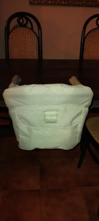 Seggiolino da tavolo per bambini,disponibili due