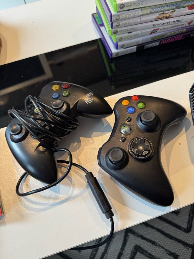 Xbox 360 con Kinect e 7 giochi