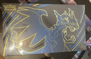 Ultra premium Mega Charizard Fuegos Fantasmales