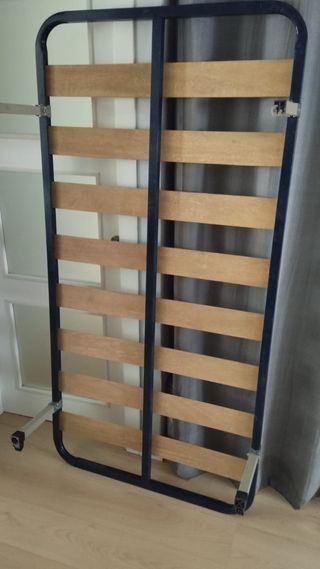 Somier de lamas con patas