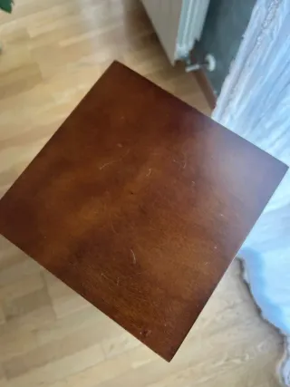 Muebles de madera para CDs (la pareja)