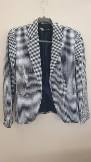 Blazer cuadros Zara azul y blanco