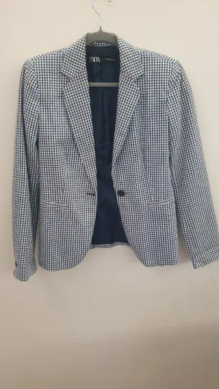 Blazer cuadros Zara azul y blanco