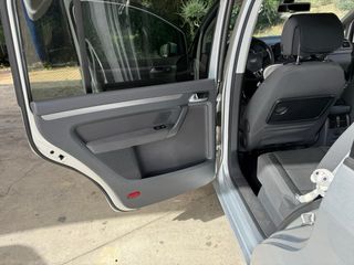 Volkswagen Touran 2012