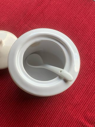 Zuccheriera in porcellana bicolorbeige e bianca