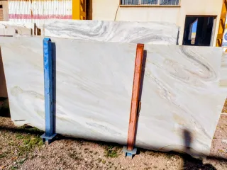 Tablas de Mármol AZUL en 2cm de grosor.