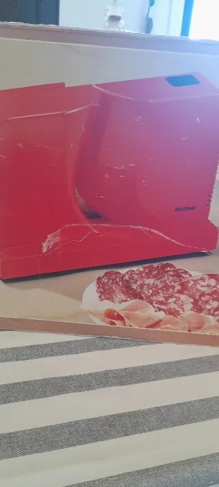 Affettatrice elettrica Girmi Arancione