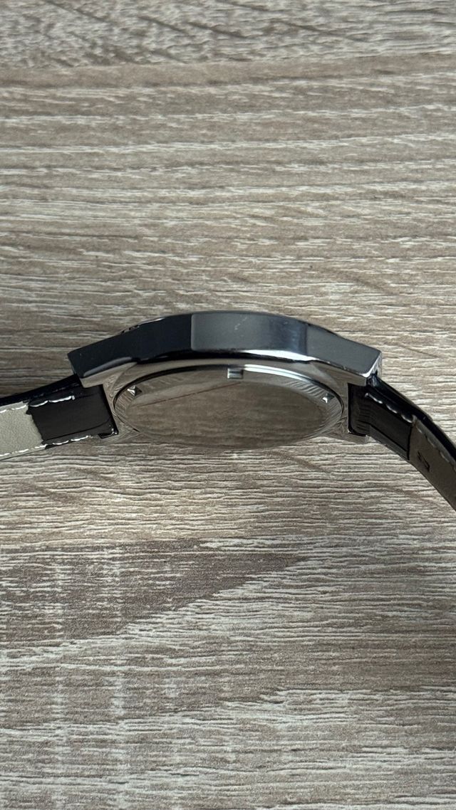 Reloj Duward Quartz Hombre Negro