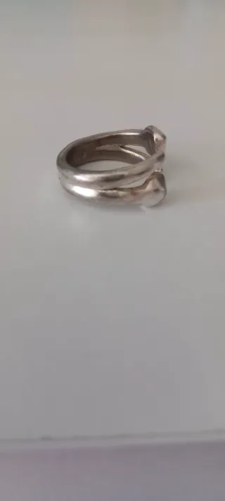 Anillo Uno de 50 metales bañados en plata
