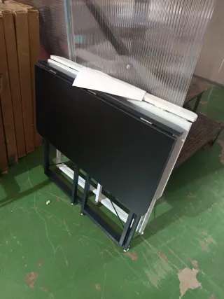 Tavolo pieghevole bianco per scrivania o cucina