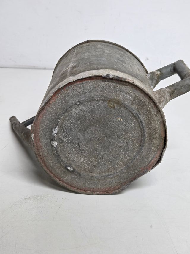 Antigua Regadera, Regadora de Zinc - Años 20-30