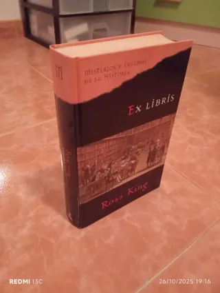 Los pilares de la tierra, Exlibris y otros