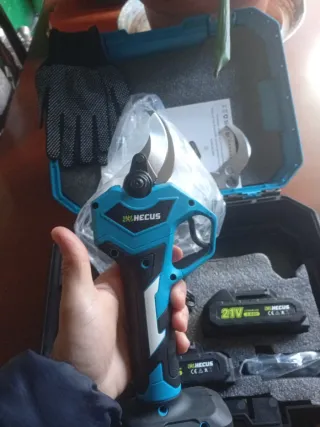 Tijeras Eléctricas Inalámbricas