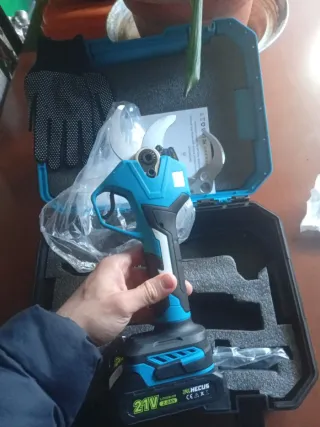 Tijeras Eléctricas Inalámbricas