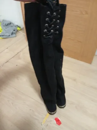 Botas altas negras talla 37