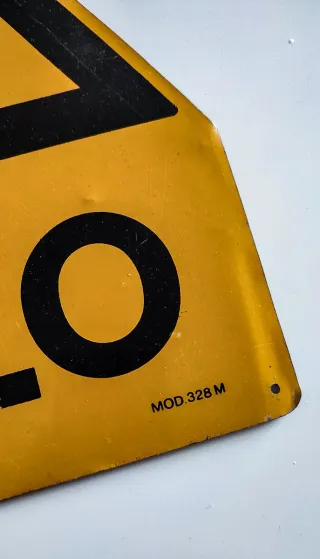 Cartello Pericolo in Lamiera vintage Anni '70