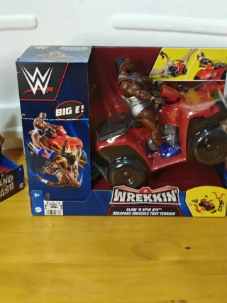 WWE Wrestling Lovers special bundle