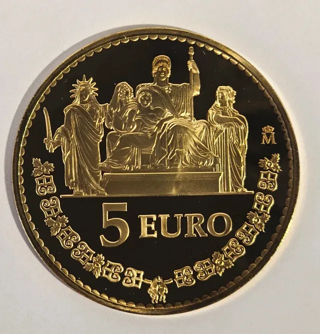 Moneda 75 Aniversario S.M. El Rey España 2013