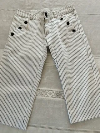 Pantalón bermuda mujer rayas