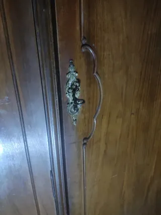 Armario antiguo madera 200x190x60