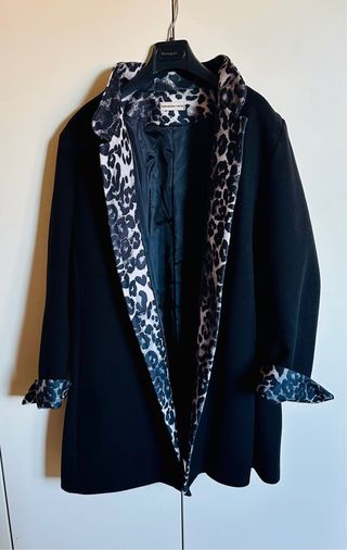 Abrigo estampado leopardo oversize
