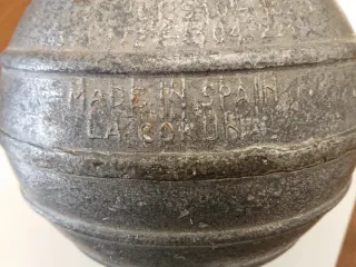 Boya marina de aluminio.