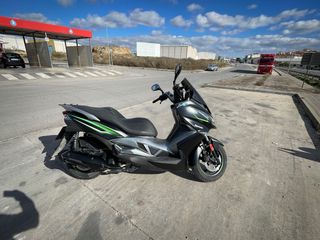 Kawasaki J 125 Scooter