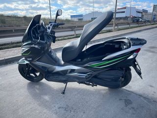 Kawasaki J 125 Scooter