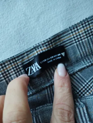 Pantalón elástico Zara cuadros