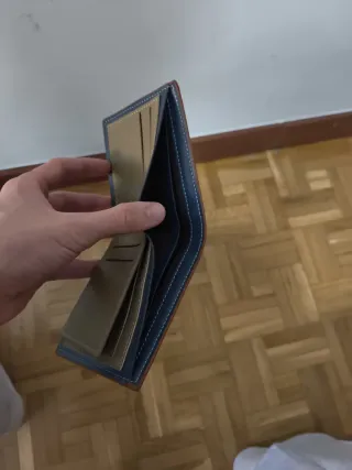 Cartera de cuero para hombre