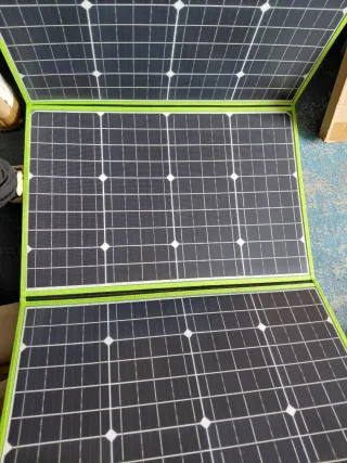 Placa Solar Plegable con Controlador