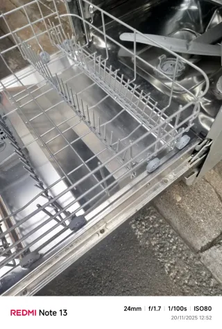 Lavavajillas Semg de 3 cestas de clase A+++A