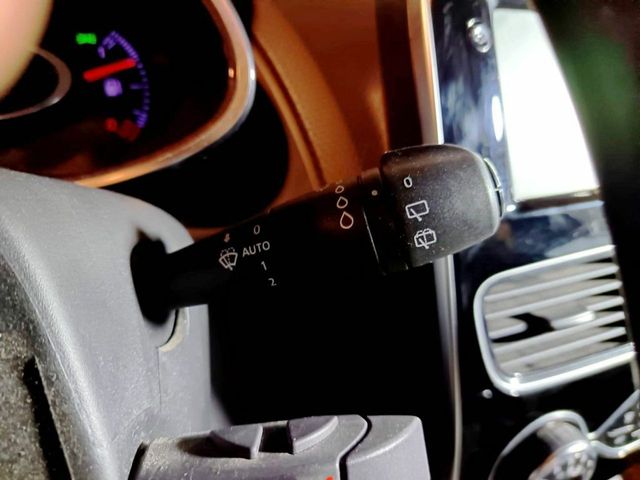 Renault Clio Zen TCe 66kW (90CV) -18