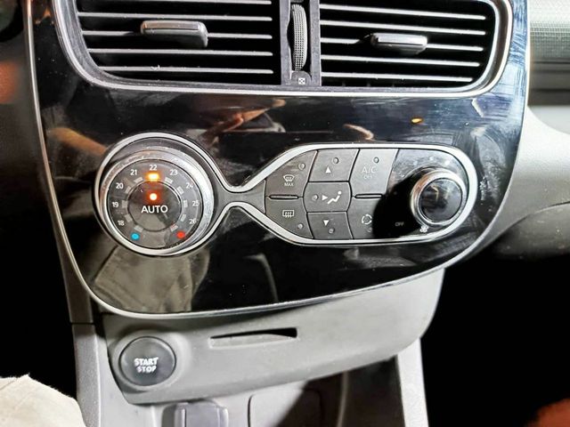 Renault Clio Zen TCe 66kW (90CV) -18