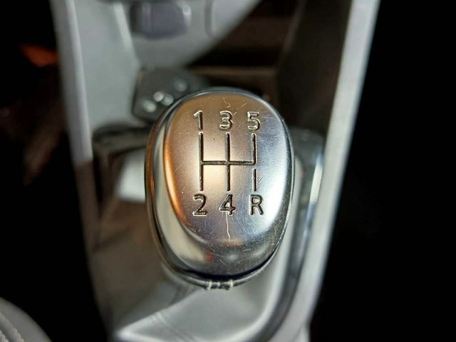 Renault Clio Zen TCe 66kW (90CV) -18