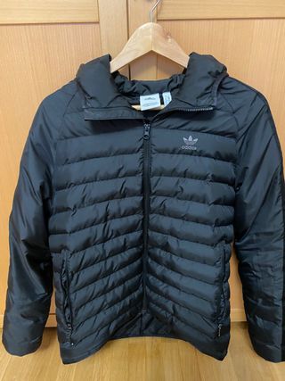 Cazadora Adidas Negra con Capucha