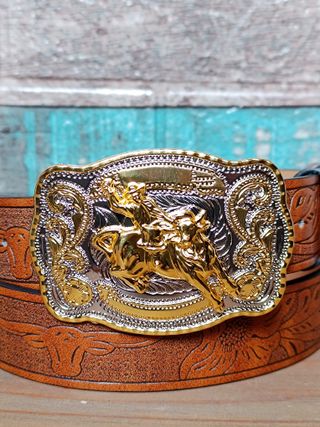 Cintura conibbia western oro e argento