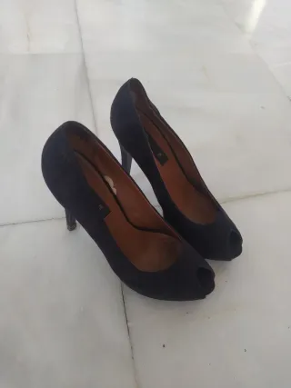 Zapatos de fiesta negros