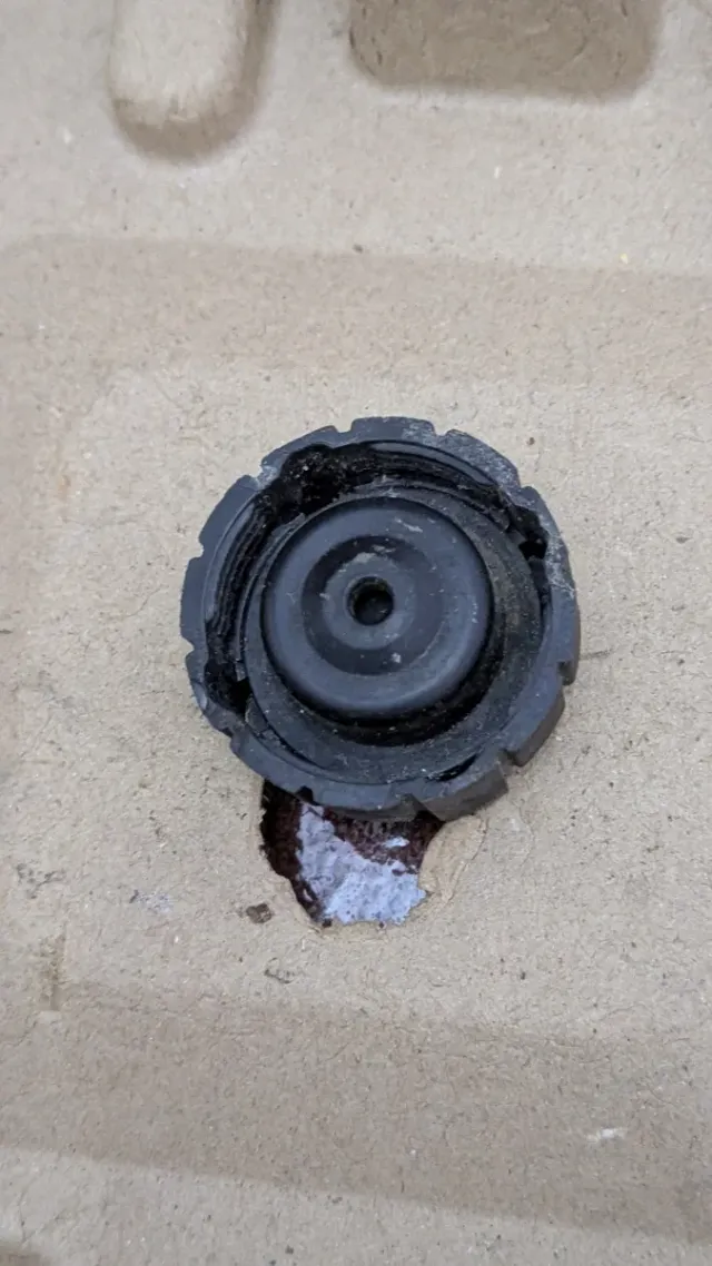 Tappo serbatoio Aprilia SR 50