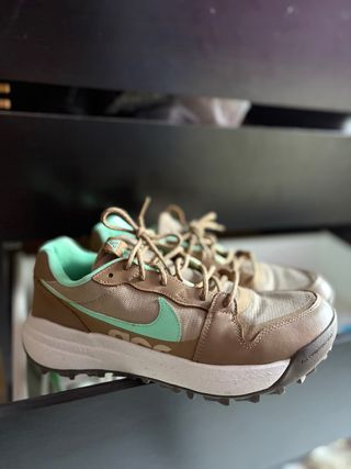 Zapatillas Nike ACG Marrones y Verdes