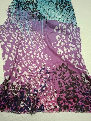 Foulard Uterque estampado animal print