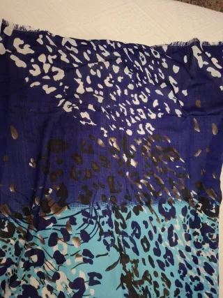 Foulard Uterque estampado animal print