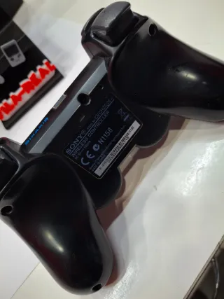 PlayStation 3 Slim 320GB + Mando Sony