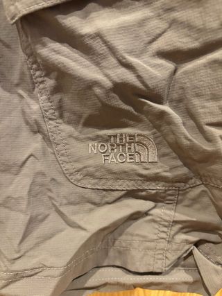 The North Face Pantalones Cortos nuevos