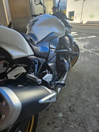 Kawasaki Z750 *2009*