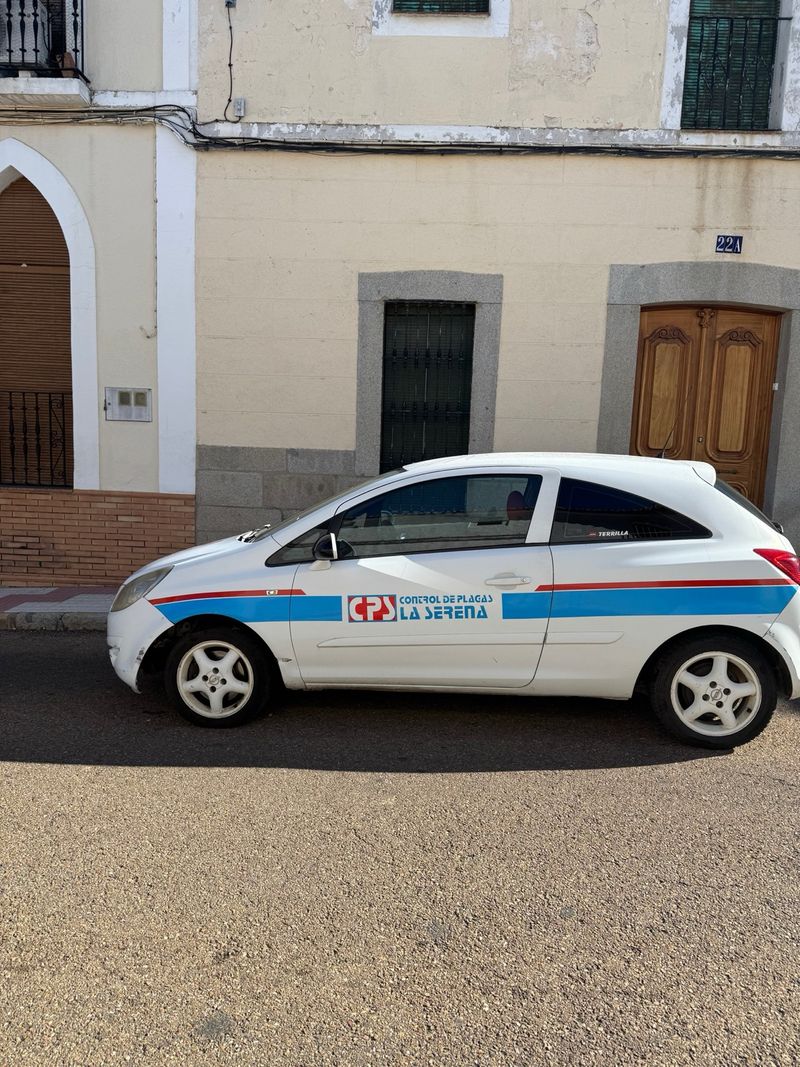 Opel Corsa 2007 - foto 1
